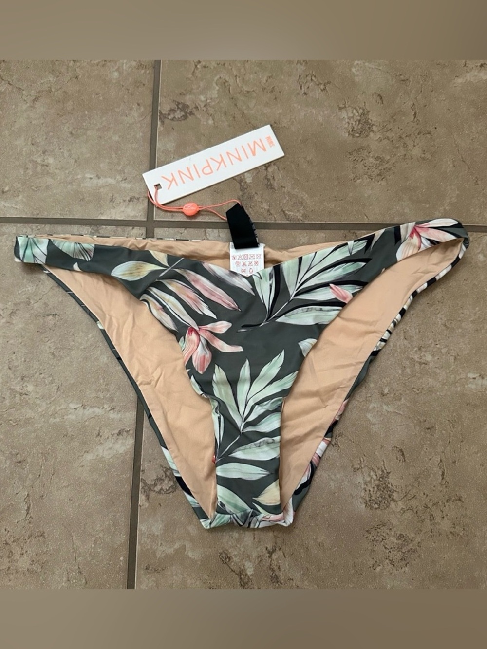 NWT FLORAL BIKINI BOTTOMS